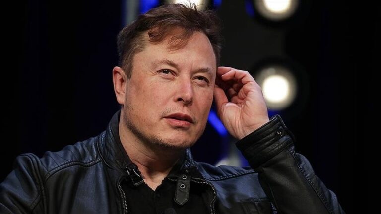 Elon Musk live-streamed himself playing Diablo 4 on platform X for approximately an hour and announced that the platform aims to become the ‘best overall audience-oriented application.’